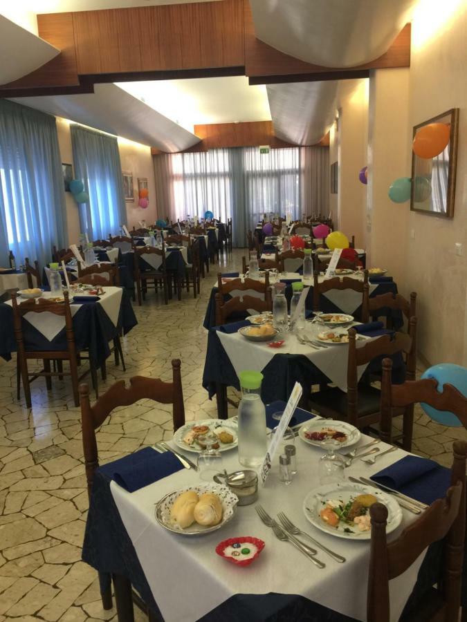Hotel Margherita Sottomarina Luaran gambar
