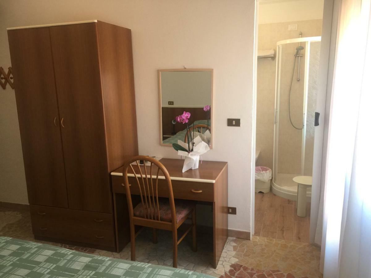 Hotel Margherita Sottomarina Luaran gambar